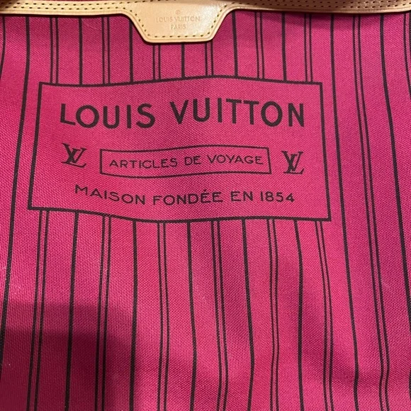 Louis Vuitton Neverfull GM Monogram - Picture 11 of 16
